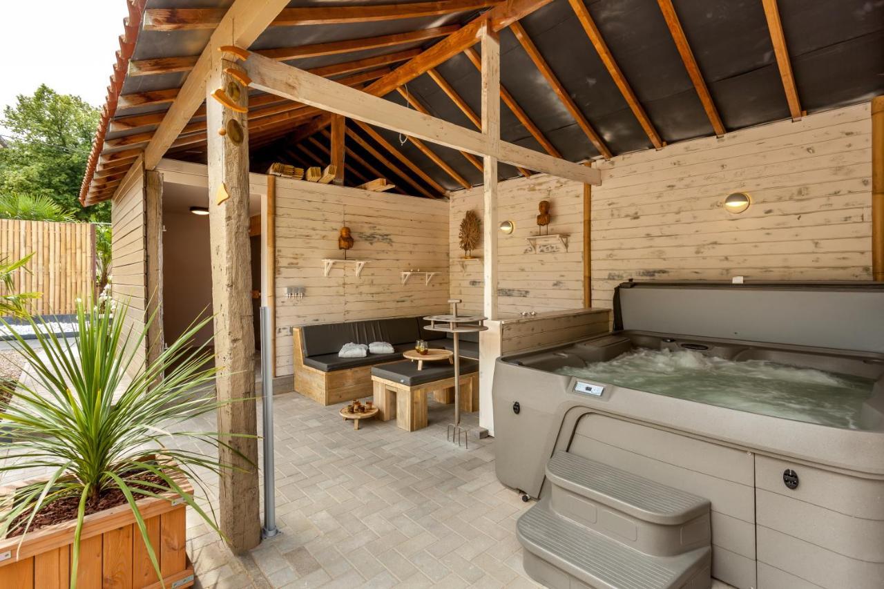 Een Prachtige En Luxueuze Vakantiewoning Dat Is Hof Leskensdaele Geraardsbergen Ngoại thất bức ảnh